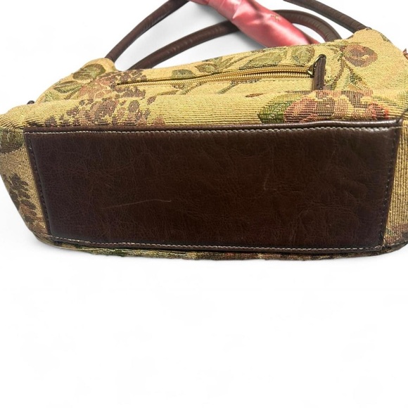 Rose Embroidered Tan Handbag - Picture 6 of 8